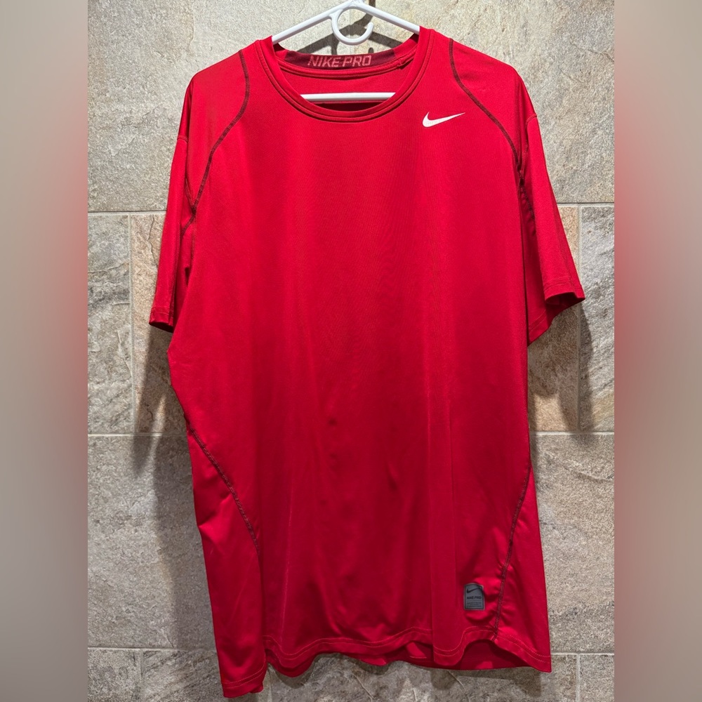 Nike Pro Men’s XXL Dri Fit T Shirt